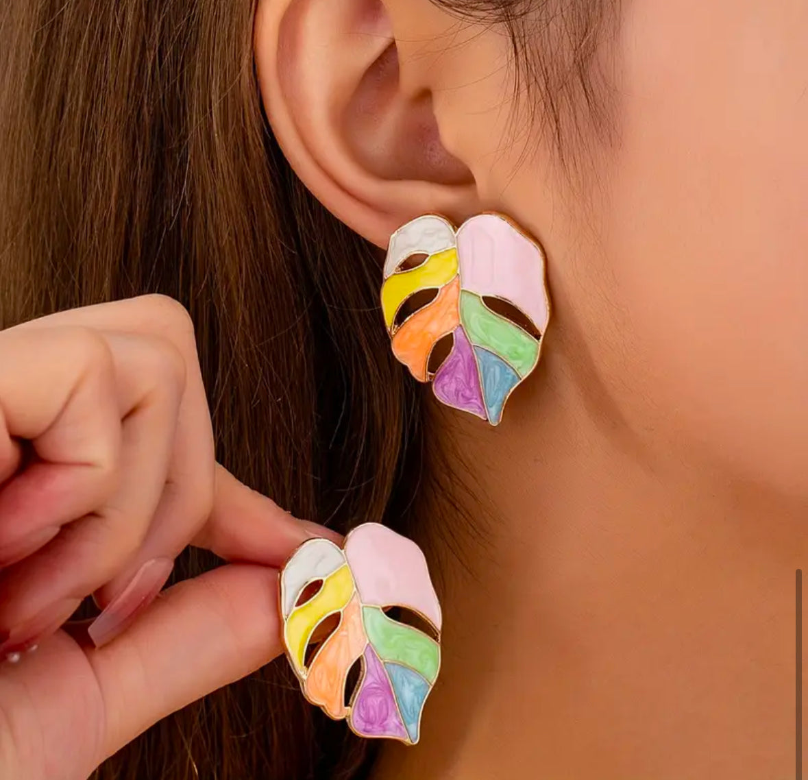 Leaf Studs