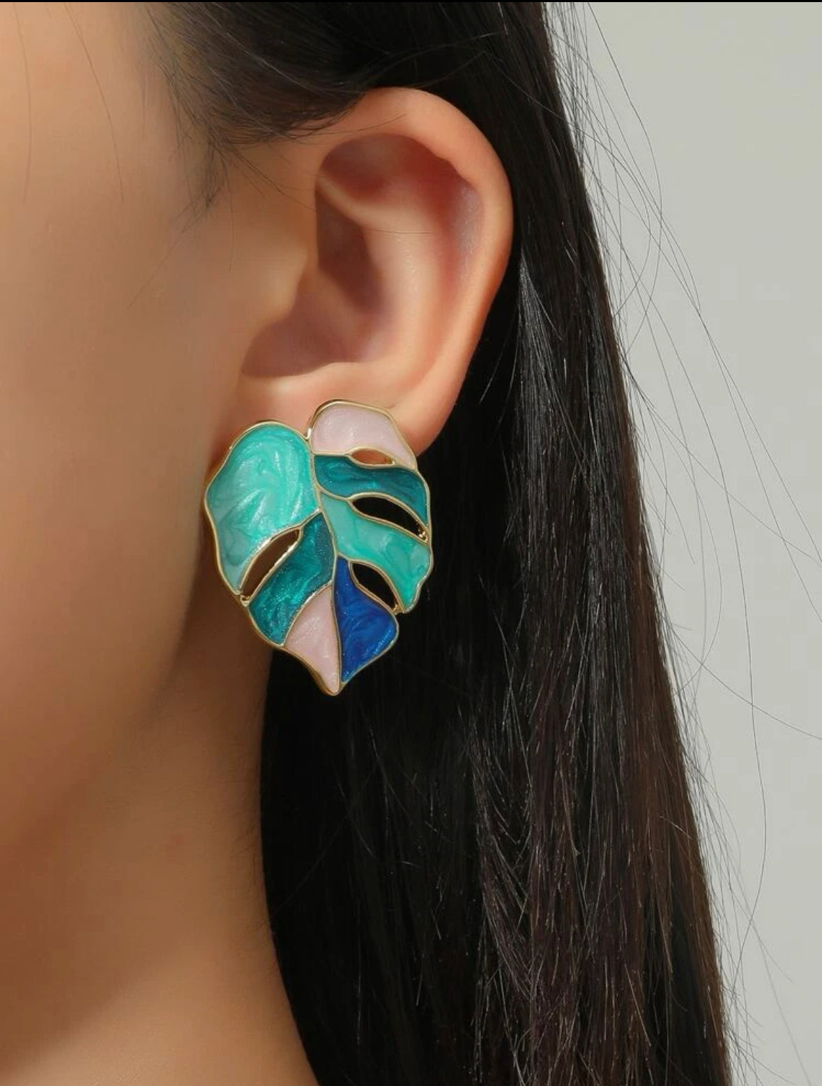 Leaf Studs